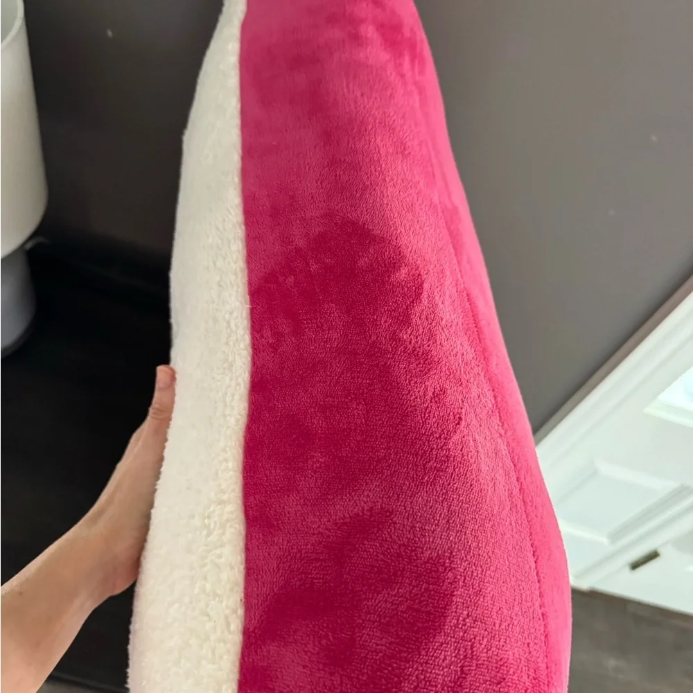 American Kids Love plushies floor pillow 2ft x 2ft hot pink and white